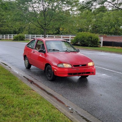McKenzies_Cars's Ford Aspire