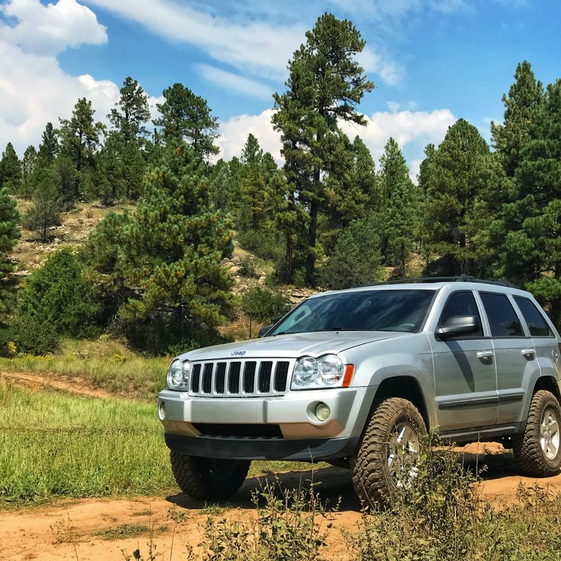 Haudiyall's Jeep Grand Cherokee